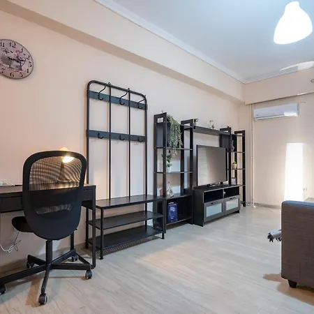 Sepolia Metro St. 1 Bedrm 4 Pers. By Mps Apartment
